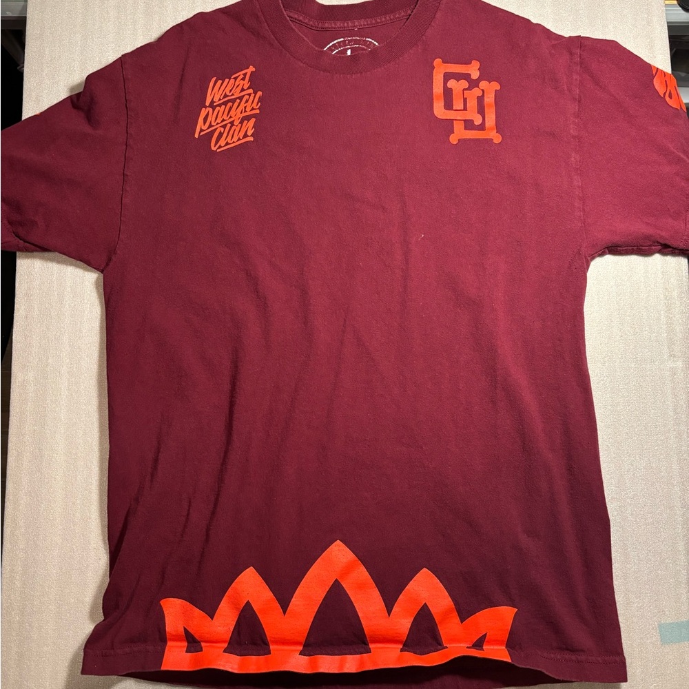 Crowns Guam Maroon Shirt Sz L